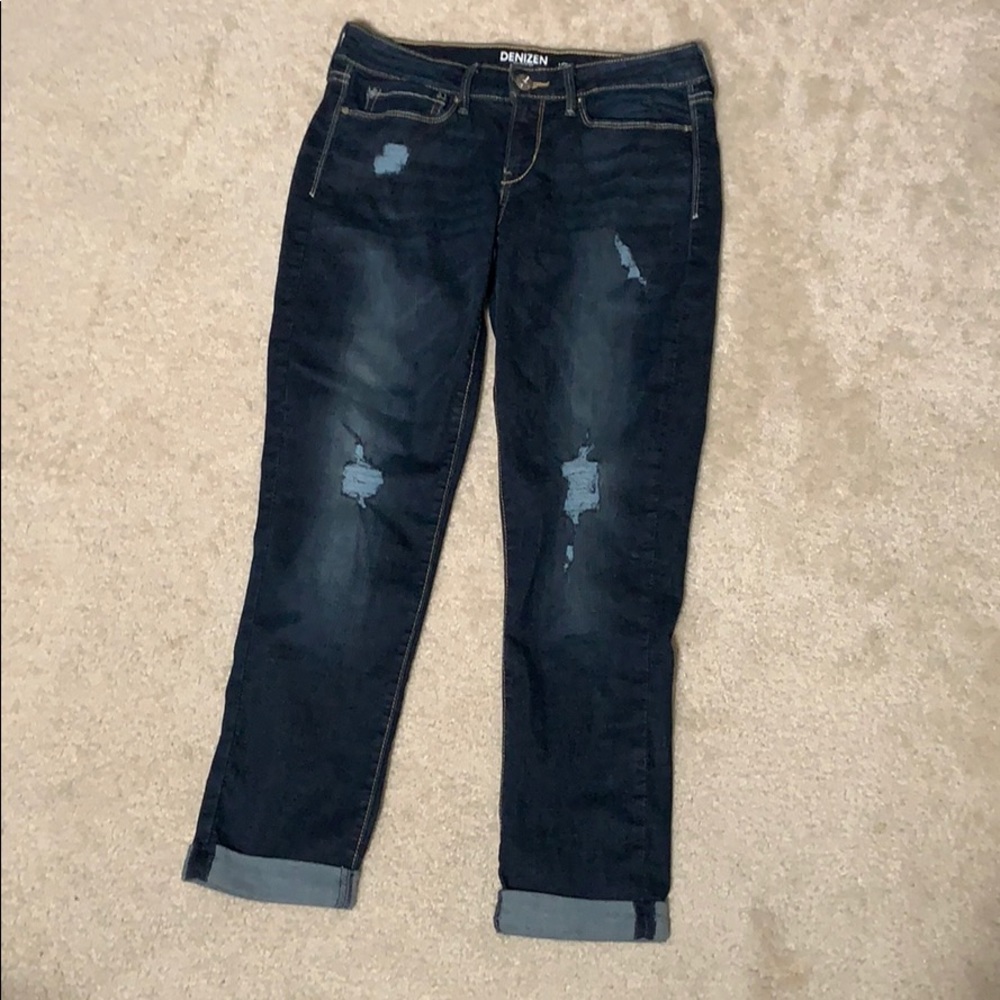 Denizen (Levi’s) low rise boyfriends jeans